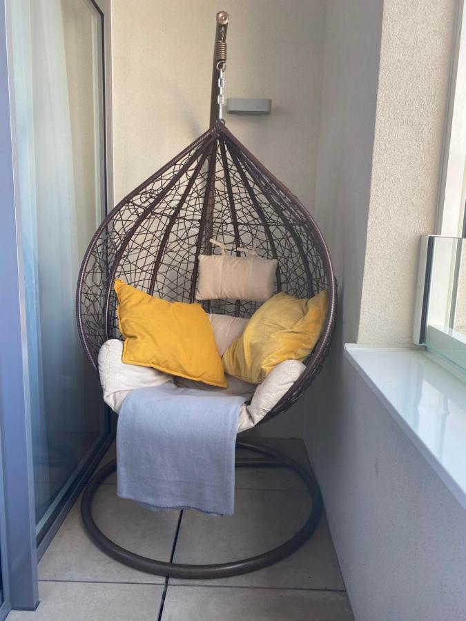 New, Beautiful Apt With Parking In Best Location! Μπρατισλάβα Εξωτερικό φωτογραφία