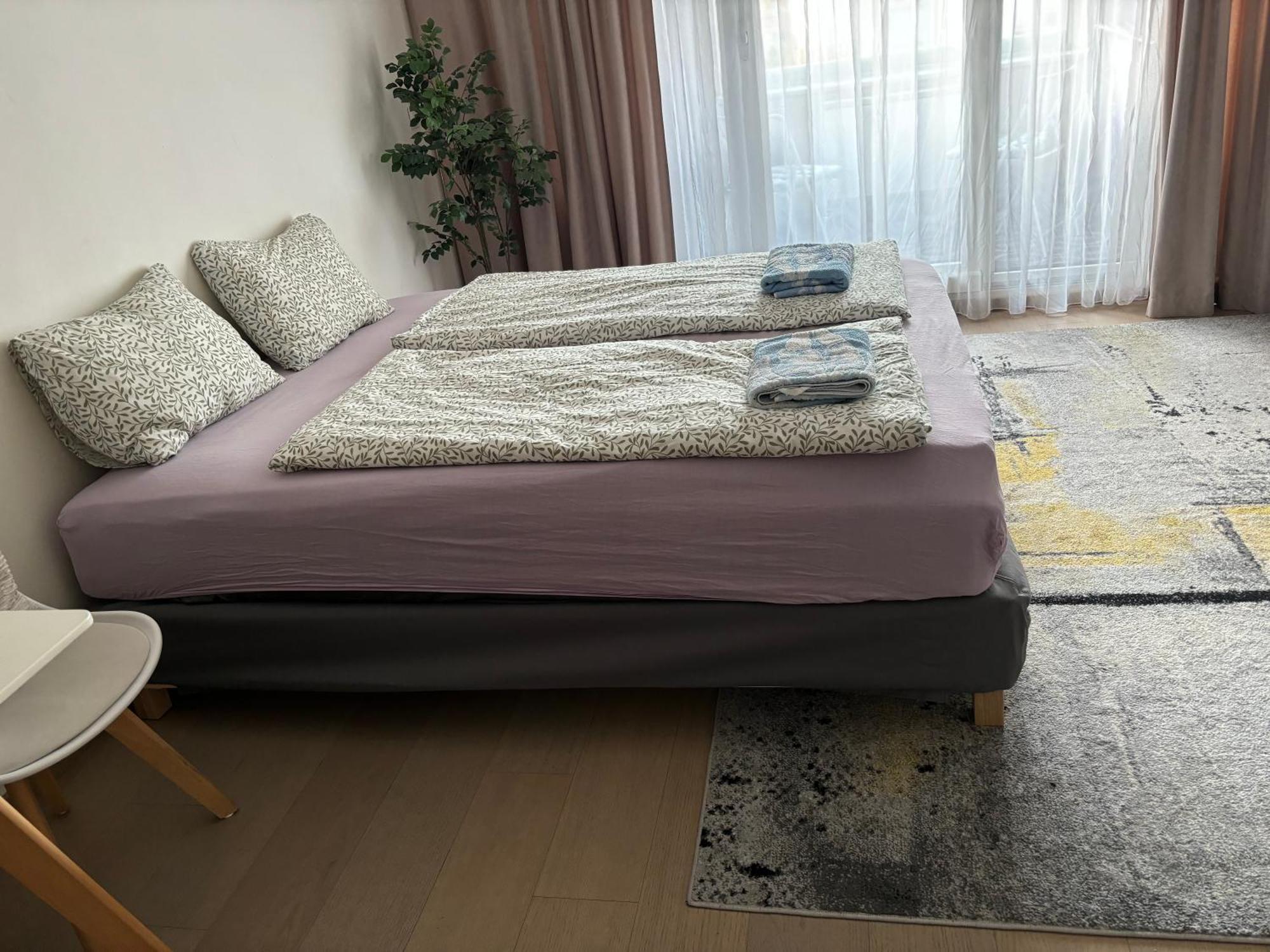 New, Beautiful Apt With Parking In Best Location! Μπρατισλάβα Εξωτερικό φωτογραφία